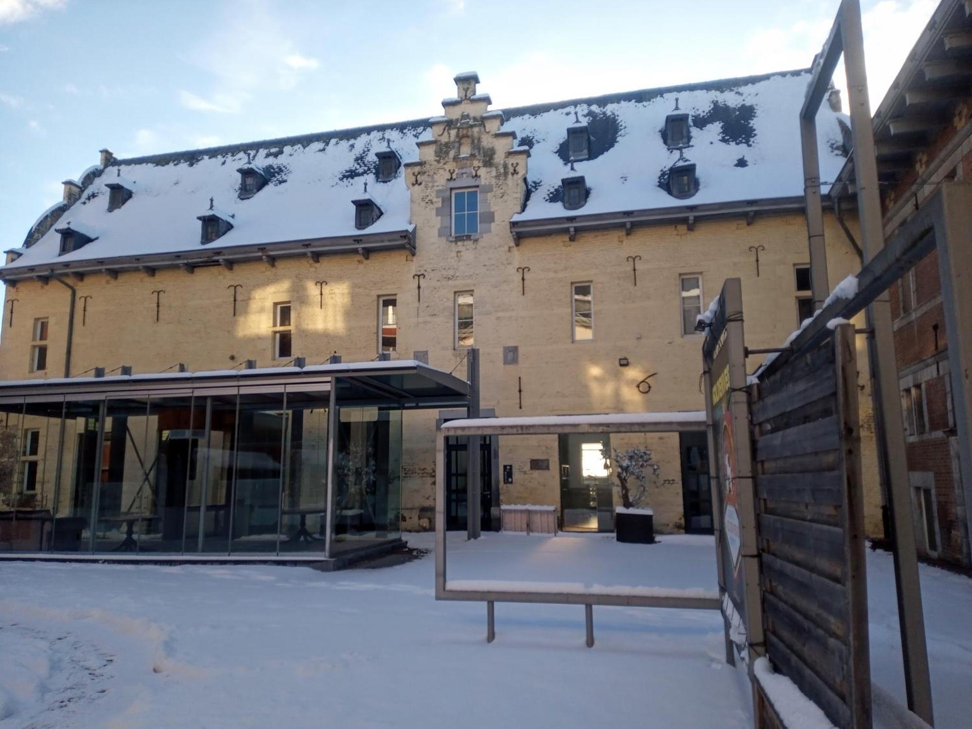 Hotel Kolmojen Sint-Truiden Zewnętrze zdjęcie